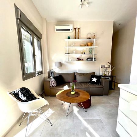 Nikaia Metro House Apartment Пирея Екстериор снимка