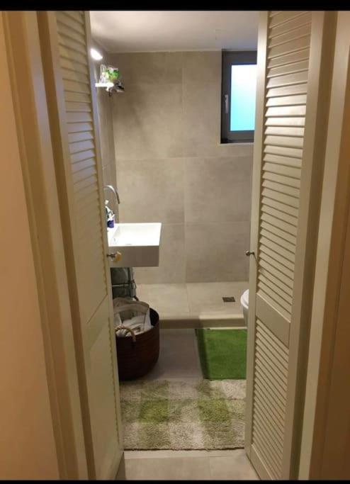 Nikaia Metro House Apartment Пирея Екстериор снимка